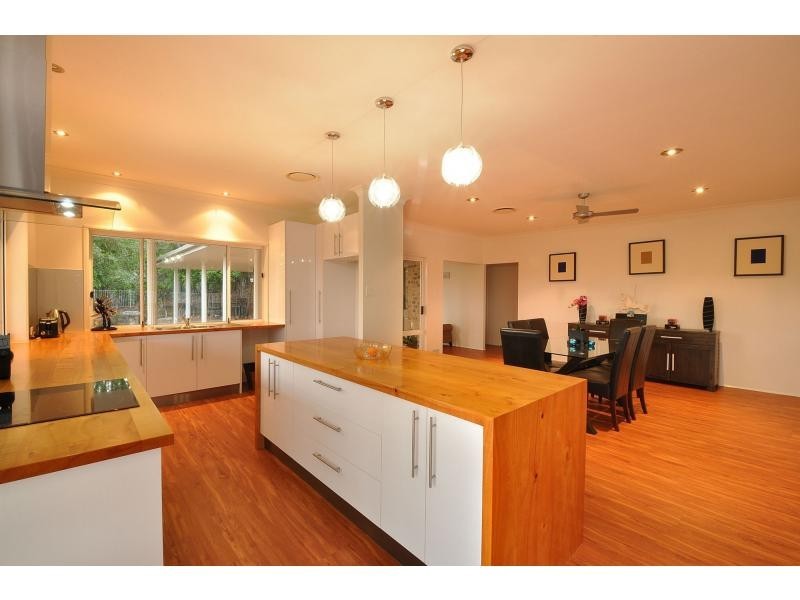 9 Monday Drive, Tallebudgera Valley QLD 4228