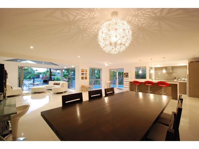 3 Merrimac Boulevard, Broadbeach Waters QLD 4218