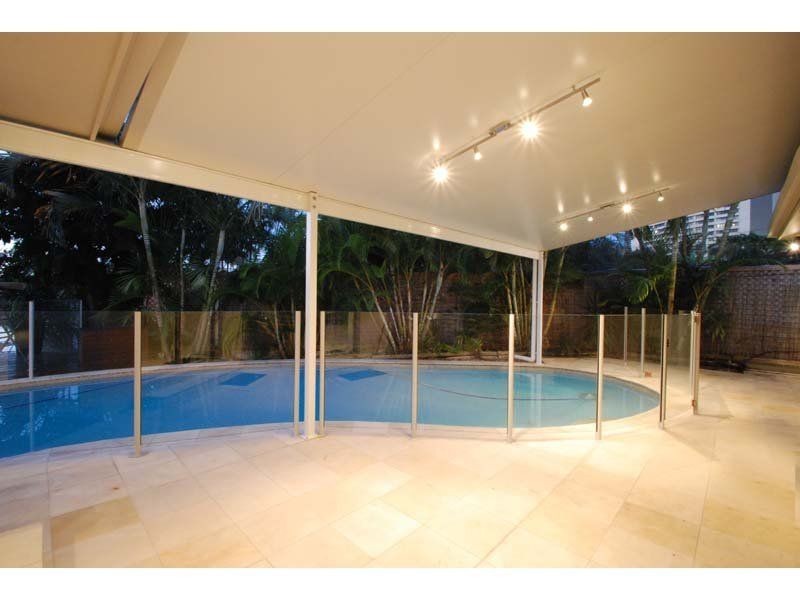 3 Merrimac Boulevard, Broadbeach Waters QLD 4218