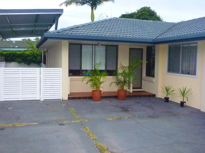 2/26 Riviera Avenue, Tweed Heads West NSW 2485