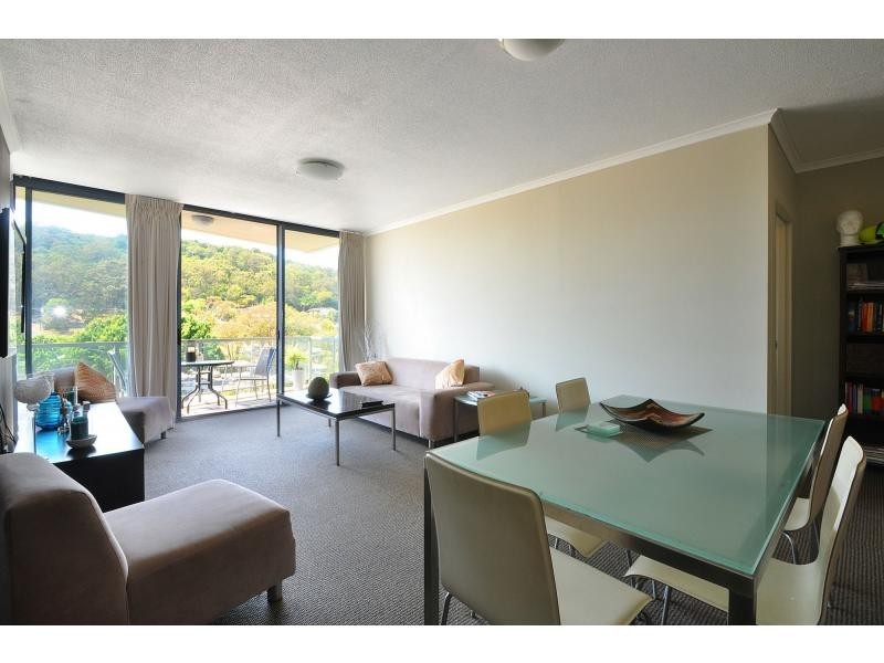 2020/1 Ocean Street, Burleigh Heads QLD 4220