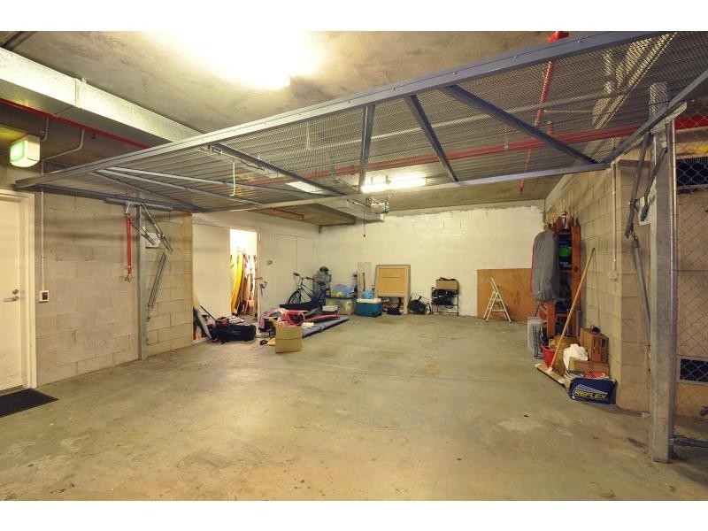 2020/1 Ocean Street, Burleigh Heads QLD 4220