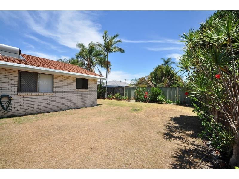 138 Markeri Street, Mermaid Waters QLD 4218