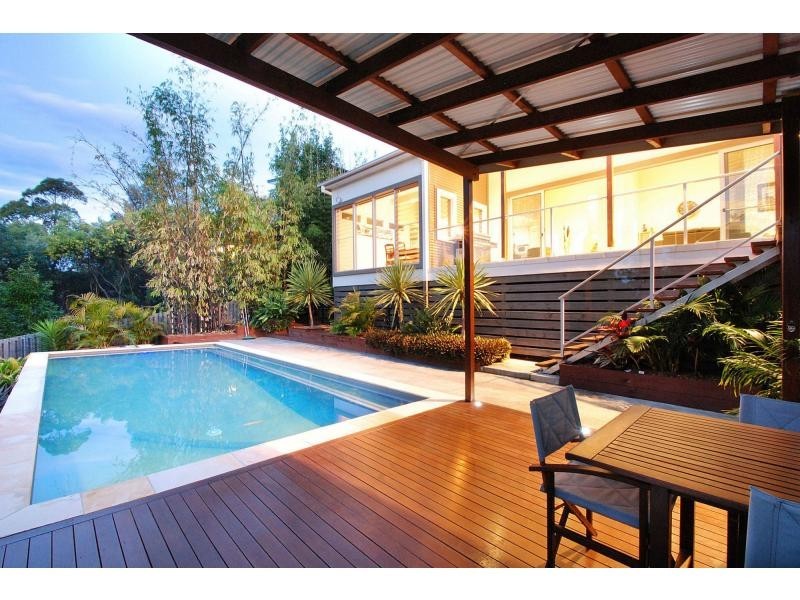 9 Barton Street, Reedy Creek QLD 4227