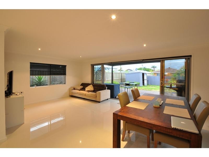 96 Nobby Parade, Miami QLD 4220