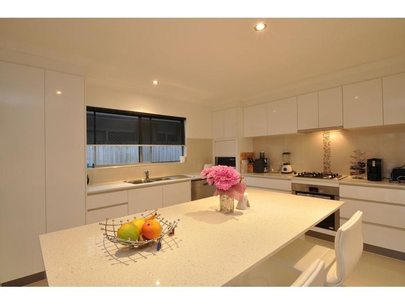 96 Nobby Parade, Miami QLD 4220