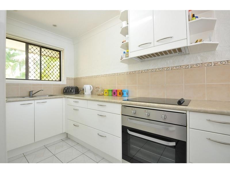 36/11 Shrike Court, Burleigh Waters QLD 4220