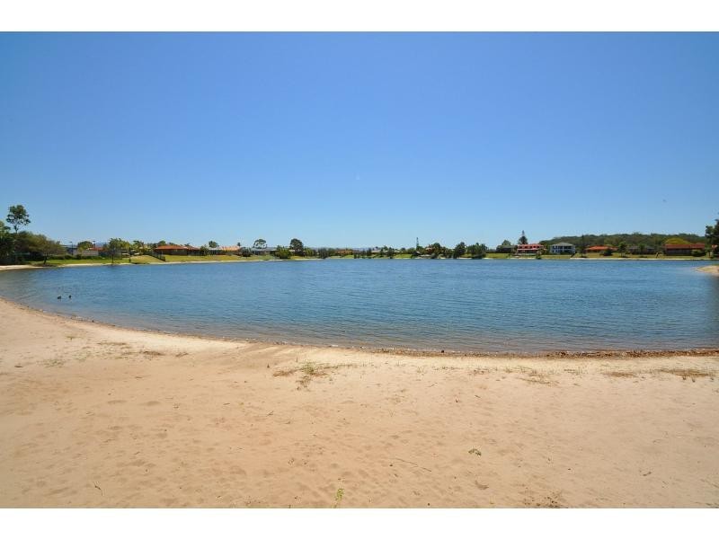 36/11 Shrike Court, Burleigh Waters QLD 4220