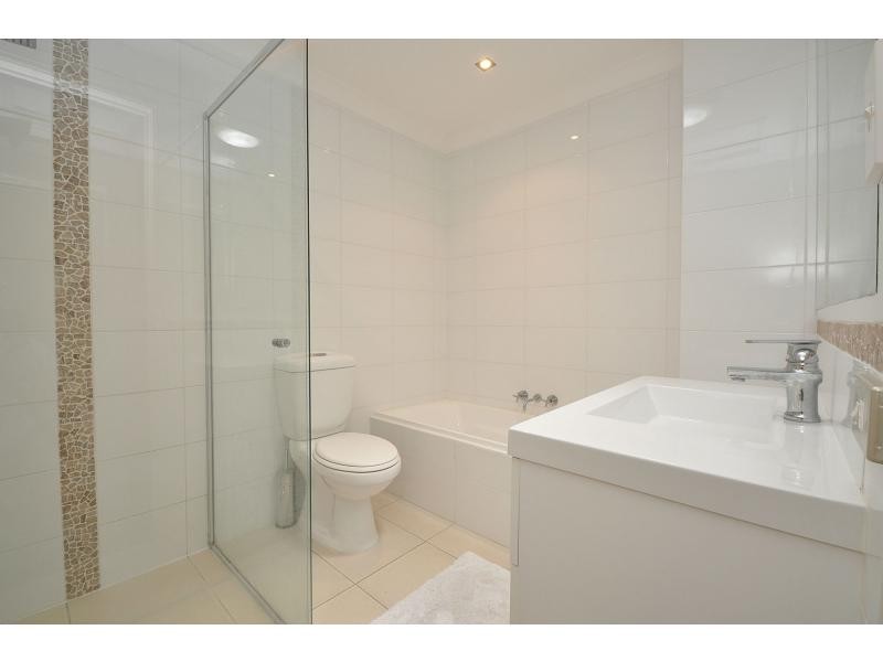 66/21 Regensberg Close, Varsity Lakes QLD 4227