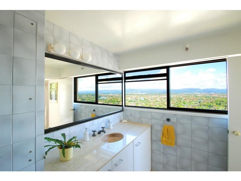 51/146 The Esplanade, Burleigh Heads QLD 4220