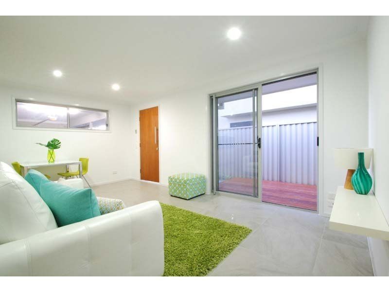 84A Nobby Parade, Miami QLD 4220