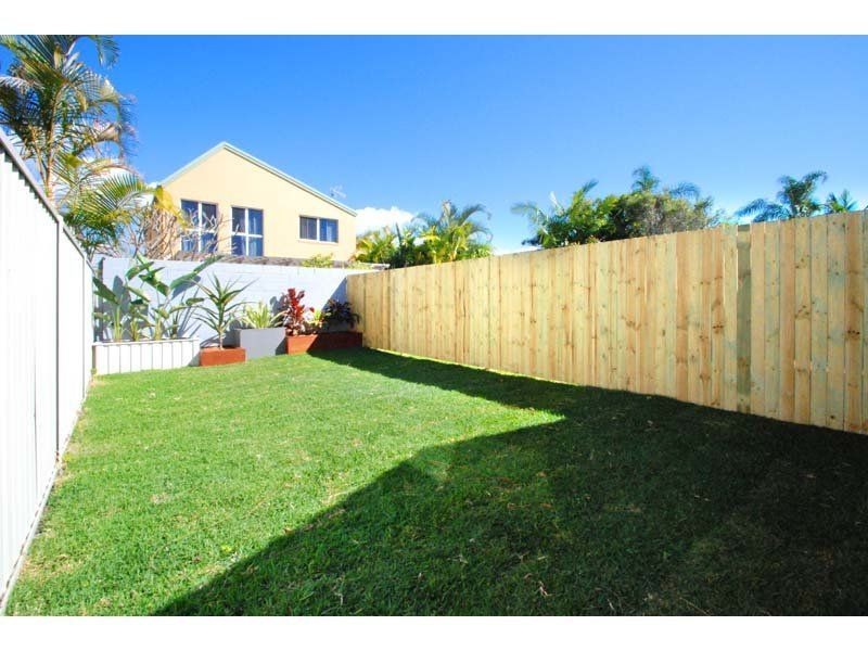 84A Nobby Parade, Miami QLD 4220