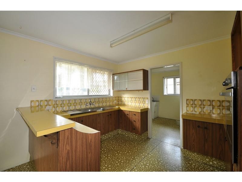 33 Bluejay Street, Burleigh Waters QLD 4220