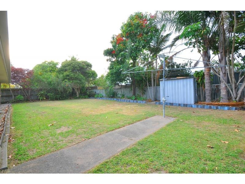 33 Bluejay Street, Burleigh Waters QLD 4220