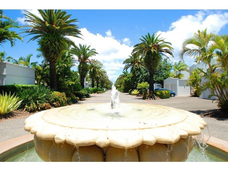 16/100 Cotlew Street, Southport QLD 4215