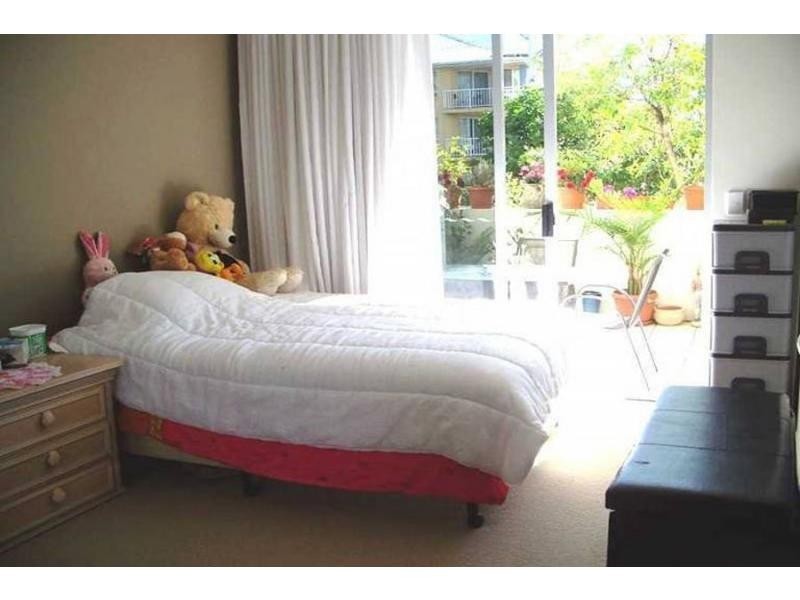 312/21 Cypress Avenue, Surfers Paradise QLD 4217