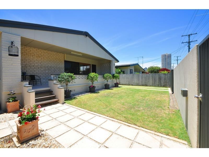 43 Christine Avenue, Burleigh Heads QLD 4220