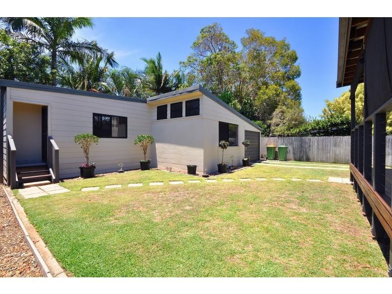 43 Christine Avenue, Burleigh Heads QLD 4220