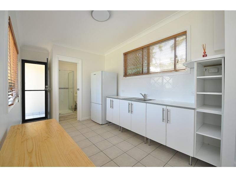 43 Christine Avenue, Burleigh Heads QLD 4220