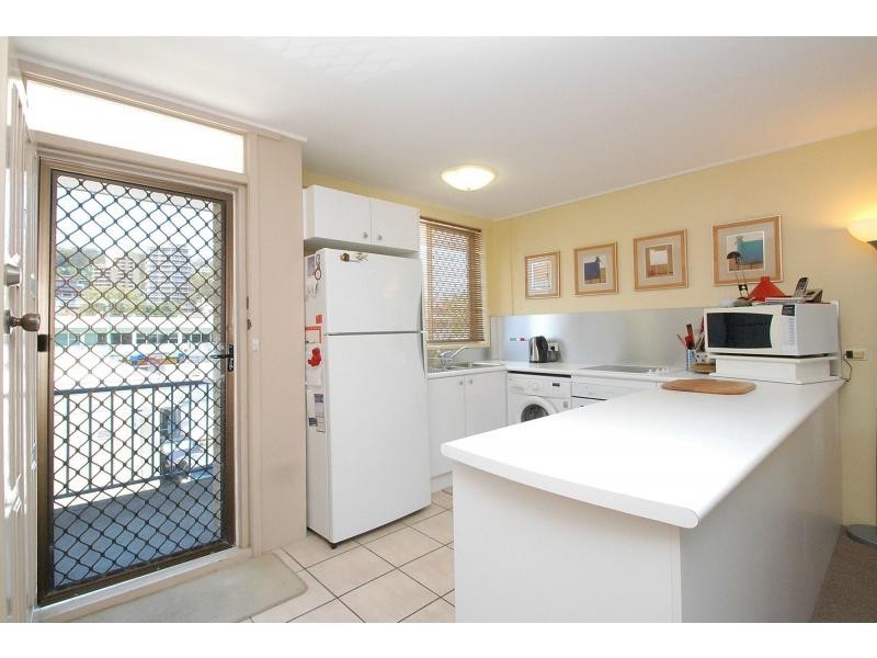 11/1740 Gold Coast Highway, Burleigh Heads QLD 4220