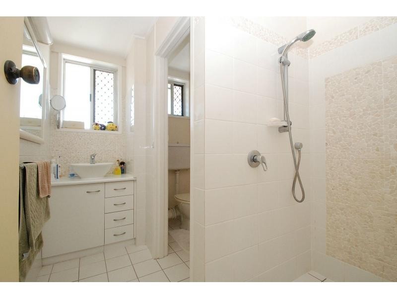 11/1740 Gold Coast Highway, Burleigh Heads QLD 4220