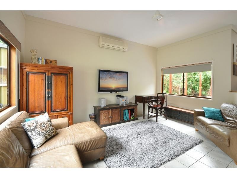 31 Matilda Street, Burleigh Heads QLD 4220