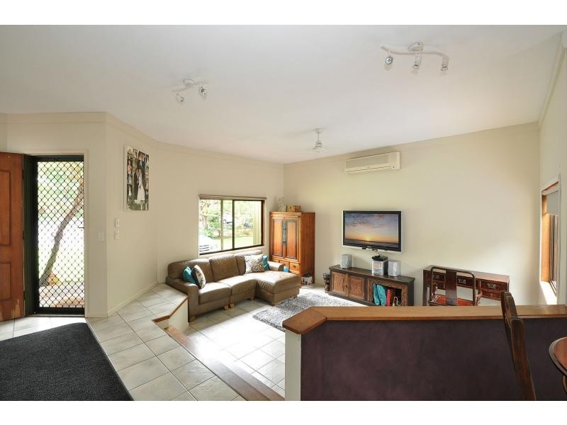 31 Matilda Street, Burleigh Heads QLD 4220