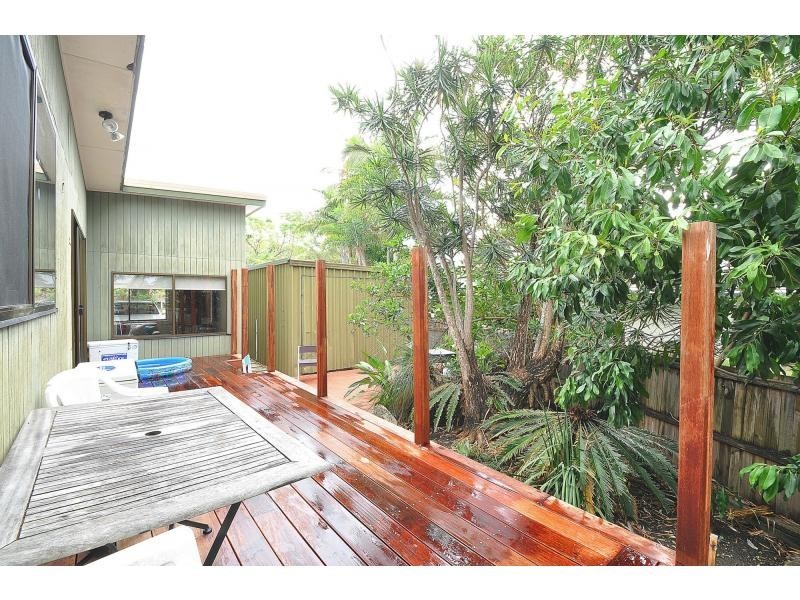 31 Matilda Street, Burleigh Heads QLD 4220