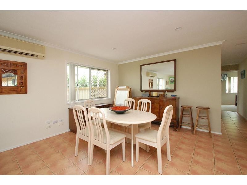 5 Chainey Avenue, Miami QLD 4220