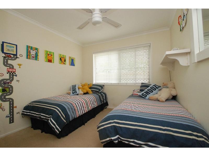 5 Chainey Avenue, Miami QLD 4220