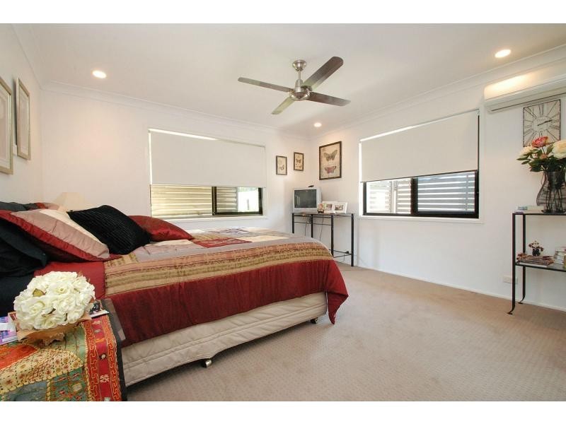 3 Omao Avenue, Burleigh Waters QLD 4220