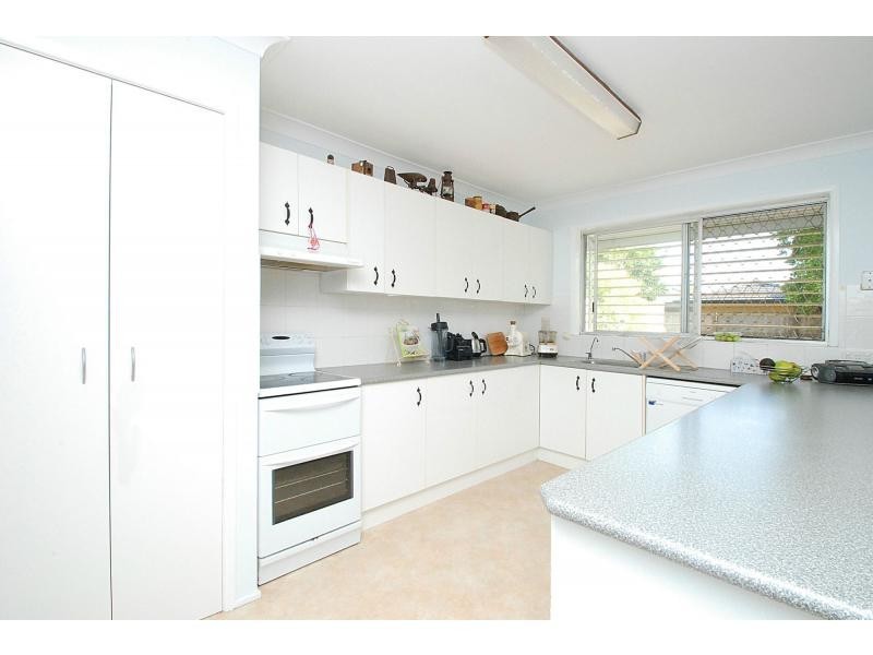 133 Acanthus Avenue, Burleigh Waters QLD 4220