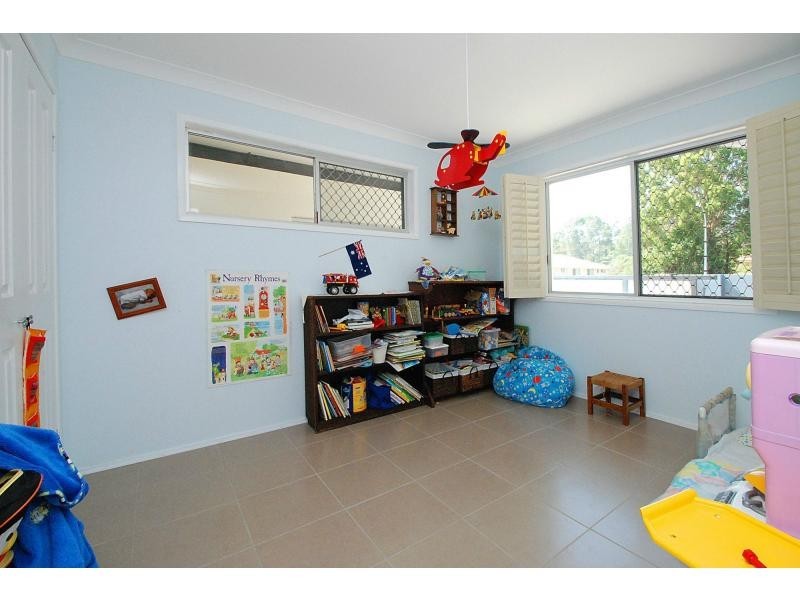 133 Acanthus Avenue, Burleigh Waters QLD 4220