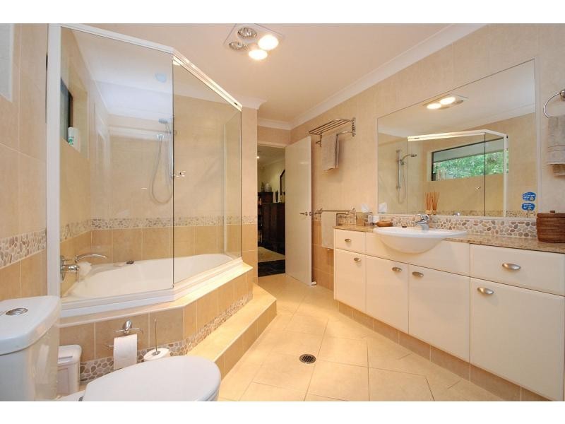 36A Glenrowan Drive, Tallai QLD 4213