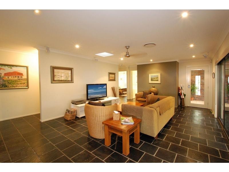 36A Glenrowan Drive, Tallai QLD 4213