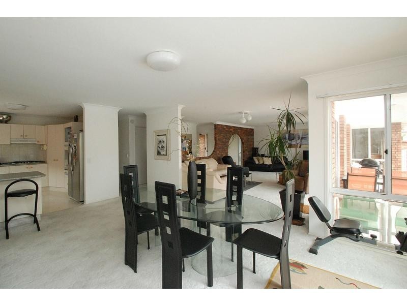 158 Sundance Way, Runaway Bay QLD 4216