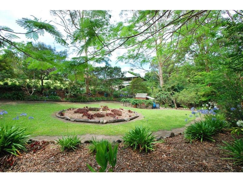 11 Wisteria Court, Tallebudgera Valley QLD 4228