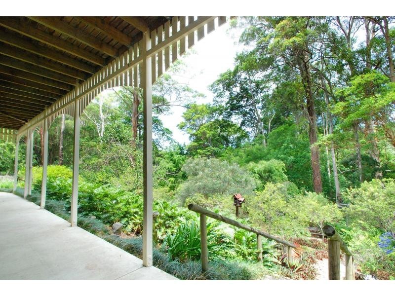 11 Wisteria Court, Tallebudgera Valley QLD 4228