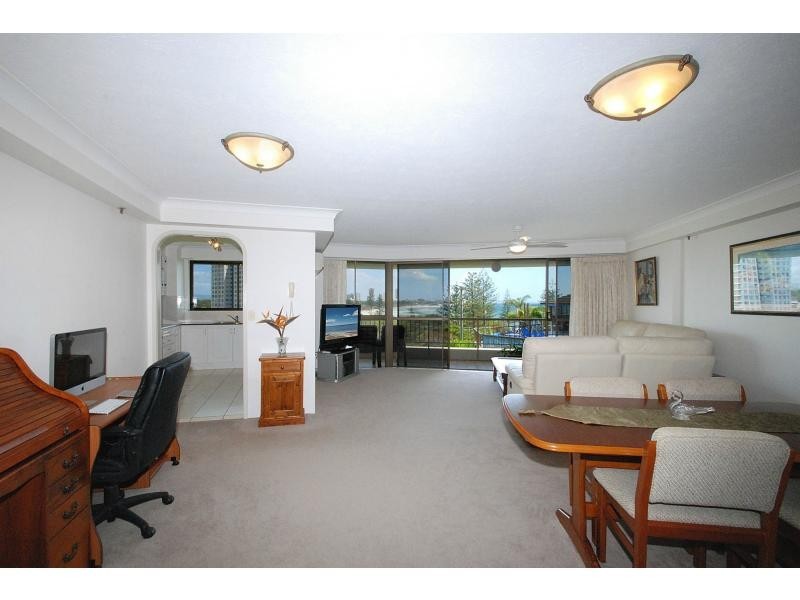 4/45 Hayle Street, Burleigh Heads QLD 4220