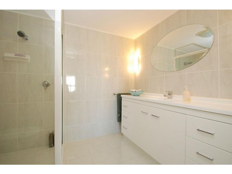 4/45 Hayle Street, Burleigh Heads QLD 4220