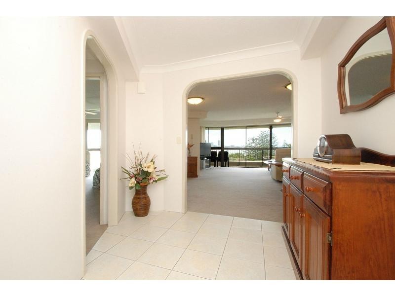 4/45 Hayle Street, Burleigh Heads QLD 4220