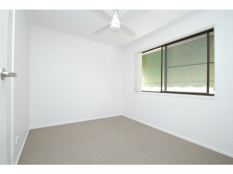 1/14 Crimson Court, Miami QLD 4220