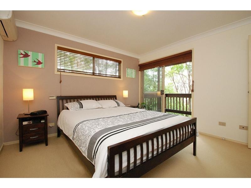 26 Skyline Terrace, Burleigh Heads QLD 4220