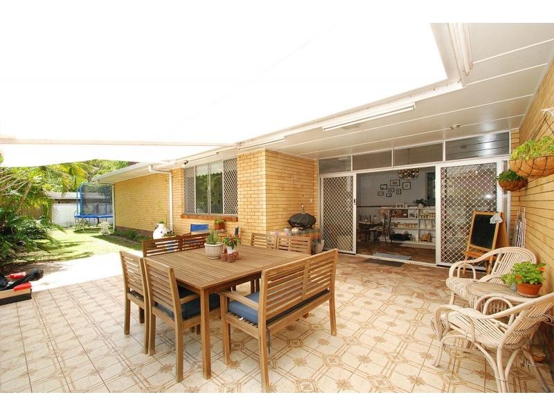 5 Tawarri Crescent, Burleigh Heads QLD 4220