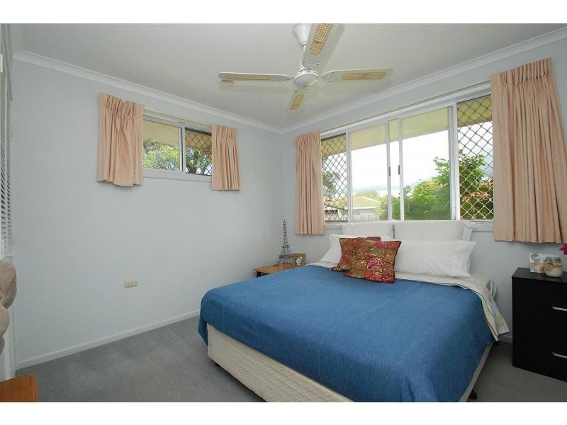 5 Tawarri Crescent, Burleigh Heads QLD 4220