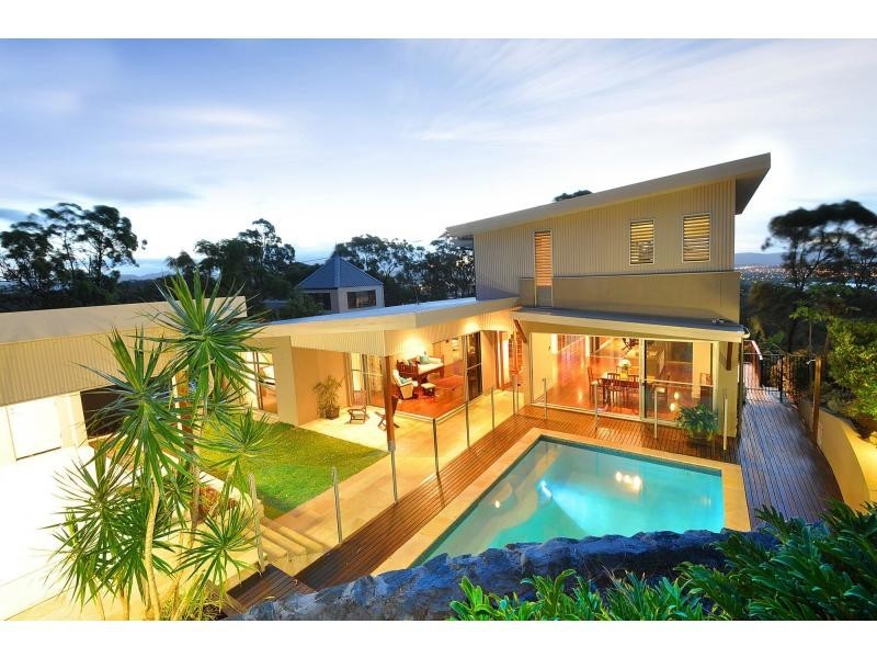 34 Wairoo Street, Burleigh Heads QLD 4220