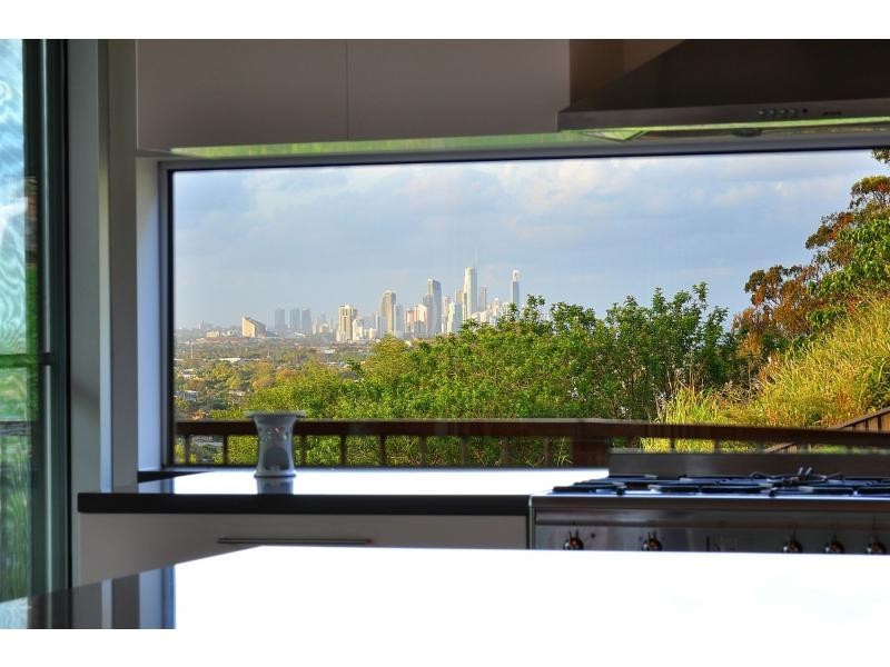 34 Wairoo Street, Burleigh Heads QLD 4220