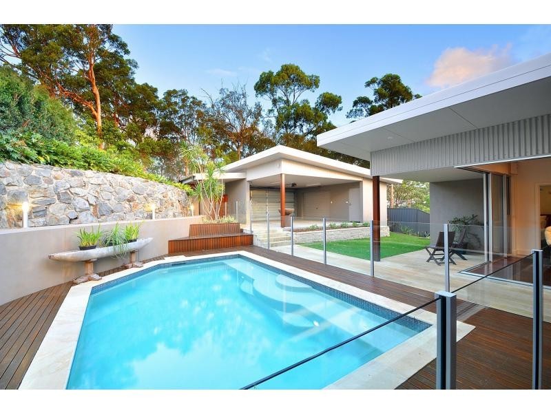 34 Wairoo Street, Burleigh Heads QLD 4220