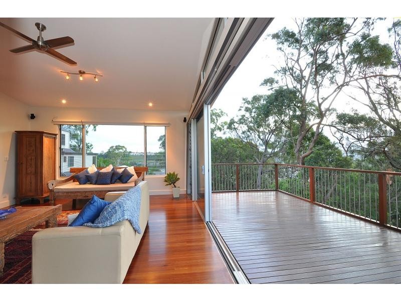 34 Wairoo Street, Burleigh Heads QLD 4220