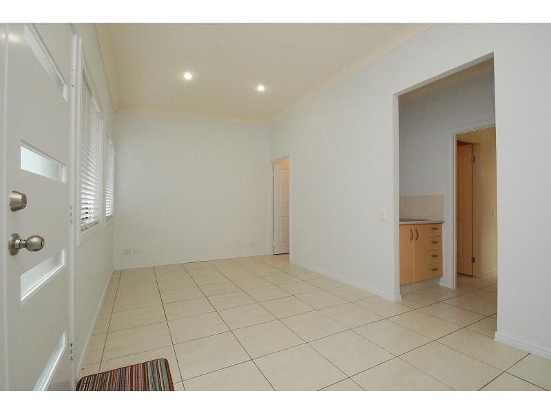 124 Varsity Parade, Varsity Lakes QLD 4227